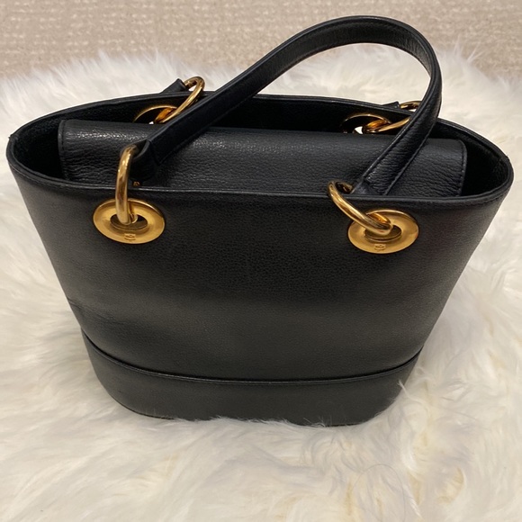 Mcm - Picture 5 of 6